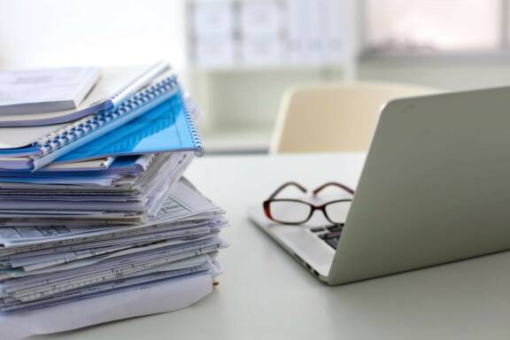 CSRD : adoption des standards de reporting de durabilité (ESRS) simplifiés et du standard volontaire (VSME)