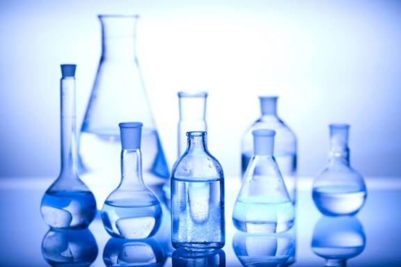 L’agence européenne des produits chimiques (ECHA) identifie 9 nouvelles substances extrêmement préoccupantes (SVHC)